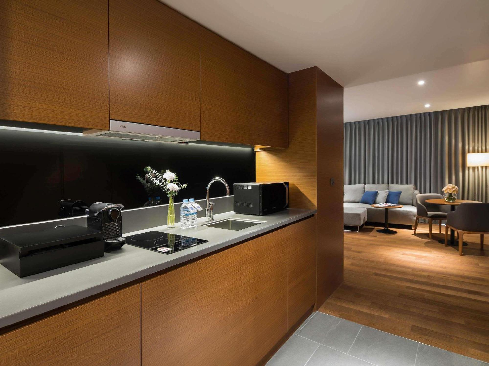 Novotel Ambassador Dongdaemun & Residences Hotel