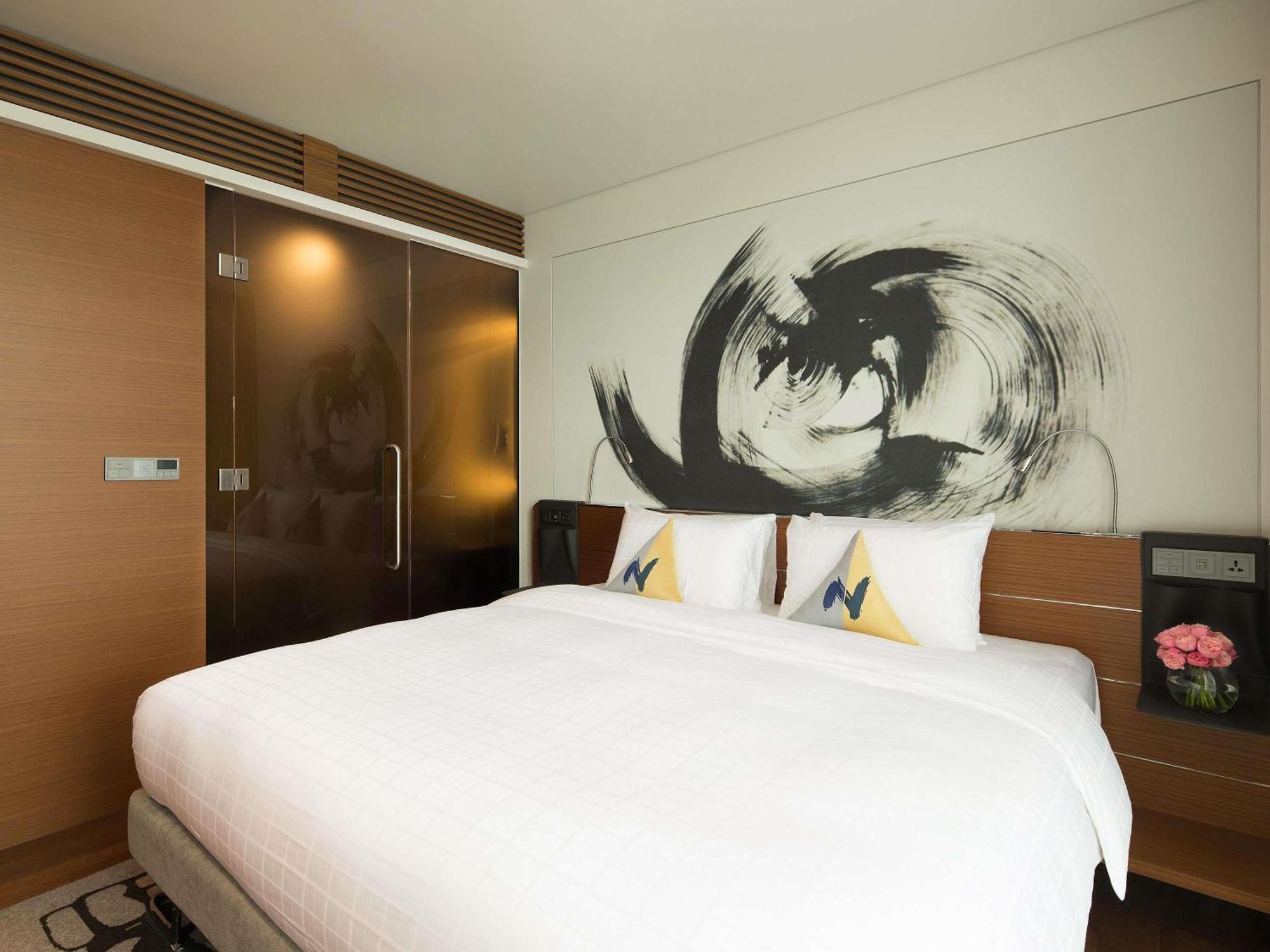 Novotel Ambassador Dongdaemun & Residences