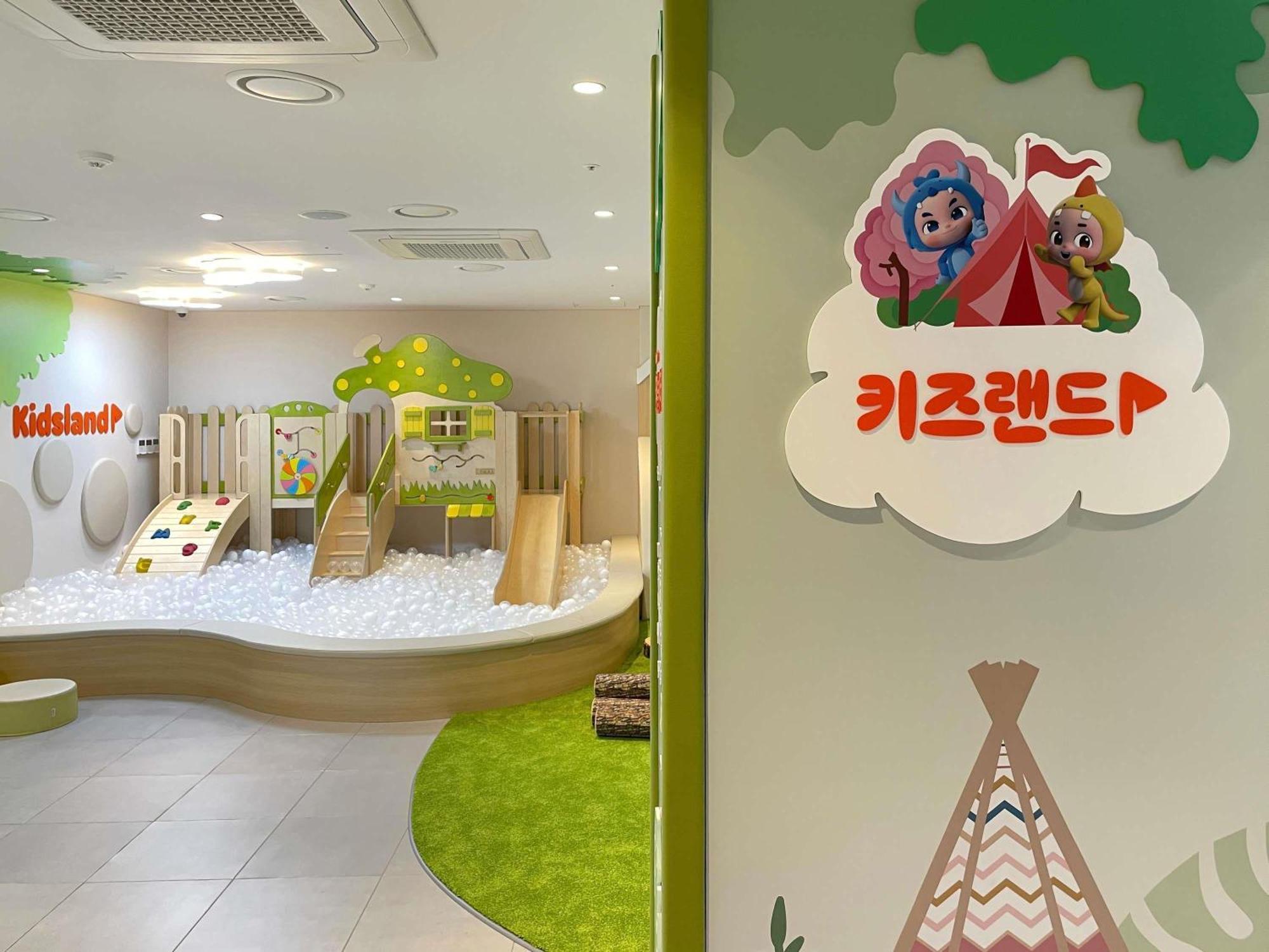 Novotel Ambassador Dongdaemun & Residences Seoul