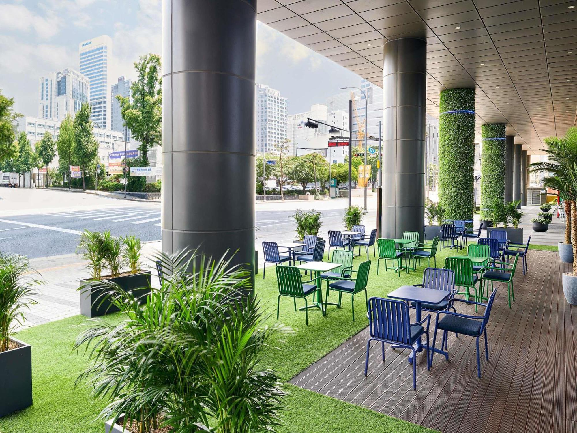 Novotel Ambassador Dongdaemun & Residences