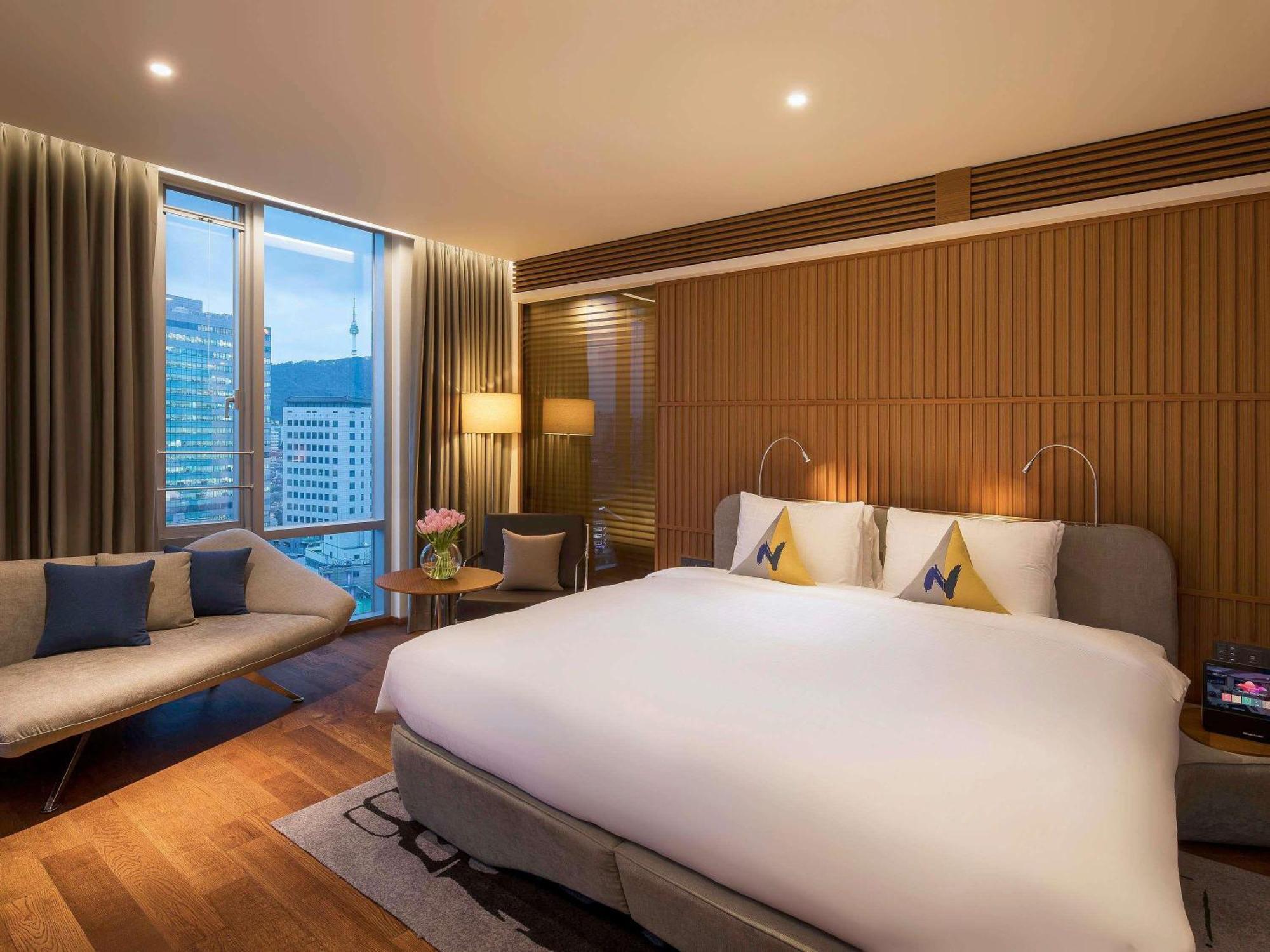 Hotel Novotel Ambassador Dongdaemun & Residences 5*
